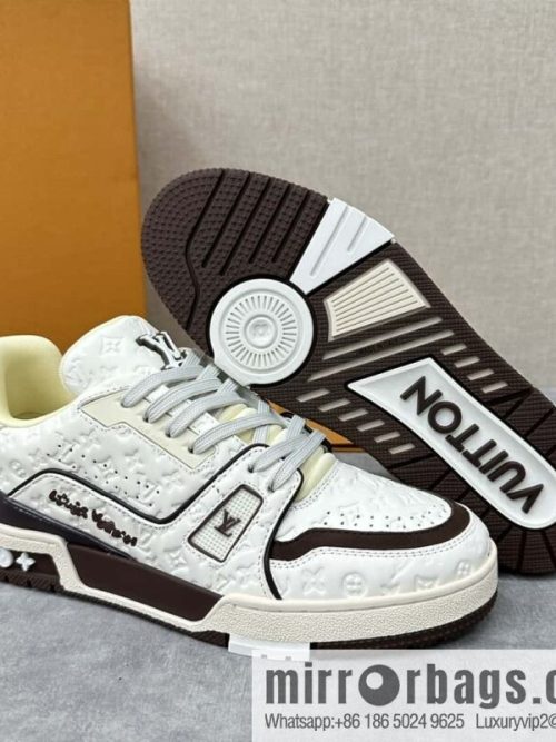 💋💍L new TRAINER checkerboard sports shoes series 1ACR5K LV TRAINER sports shoes