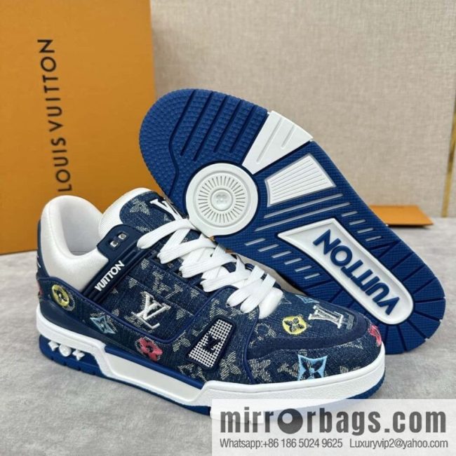 💋💍L\'s new product L * V Louis~ The new TRAINER series sneakers are made of Monogram denim (denim).