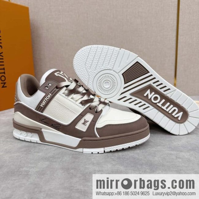 💋💍L new products L * V Louis~ new products of the season are on the shelves TRAINER series sports shoes 1ACWBX