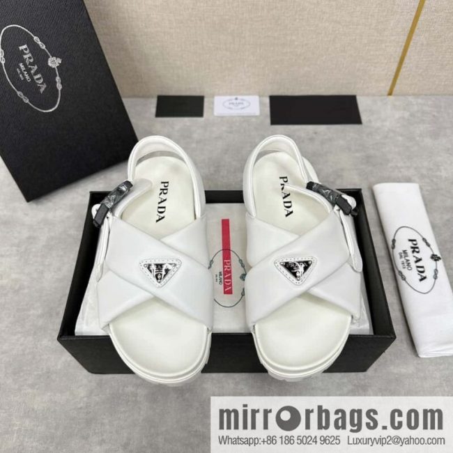 💋💍P\'s new Prada * Prada-da, new men\'s leather cross-woven sandals