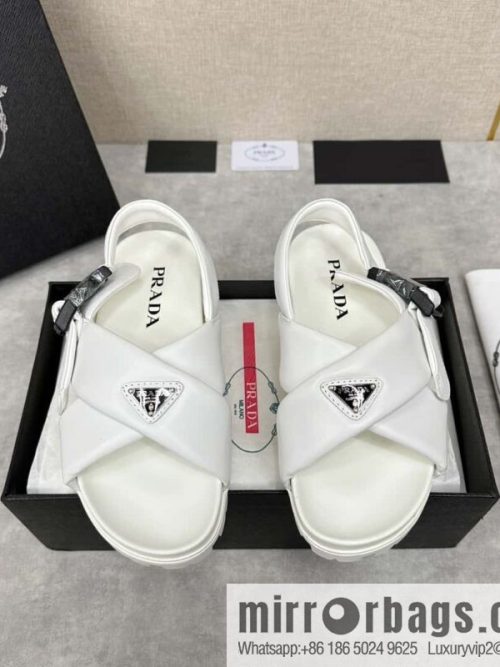 💋💍P new Prada * Prada, new men\'s soft sheepskin sandals slippers