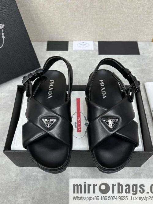💋💍P new Prada * Prada, new men\'s soft sheepskin sandals slippers