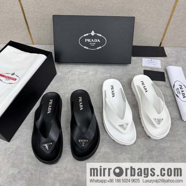 💋💍P new Prada * Prada-da, new men\'s leather flip-flops