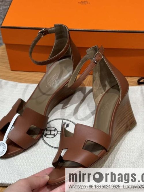 HERMES 021 Legend high heel sandals, calfskin/calfskin gold brown/ck37/gold