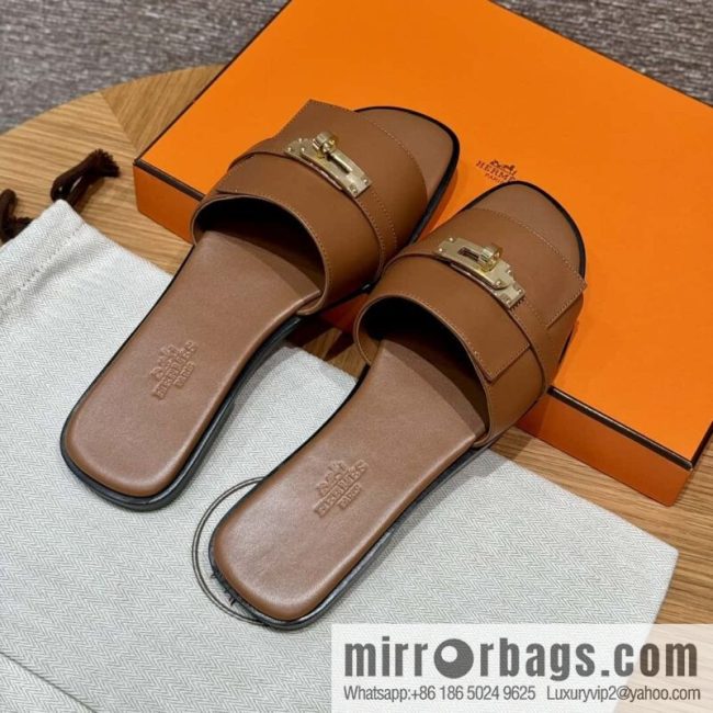 HERMES 183Kelly tow sandals Giulia calfskin /Calfskin gold brown/ck37/gold