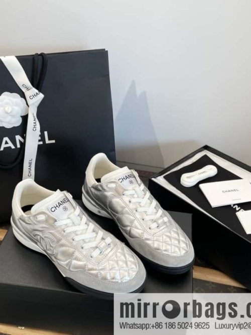 CHANEL Xiaoxiang Latest rhombus third generation, double C football shoes⚽