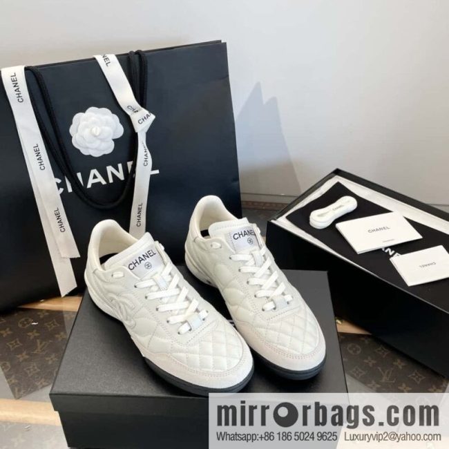 CHANEL Xiaoxiang Latest rhombus third generation, double C football shoes⚽