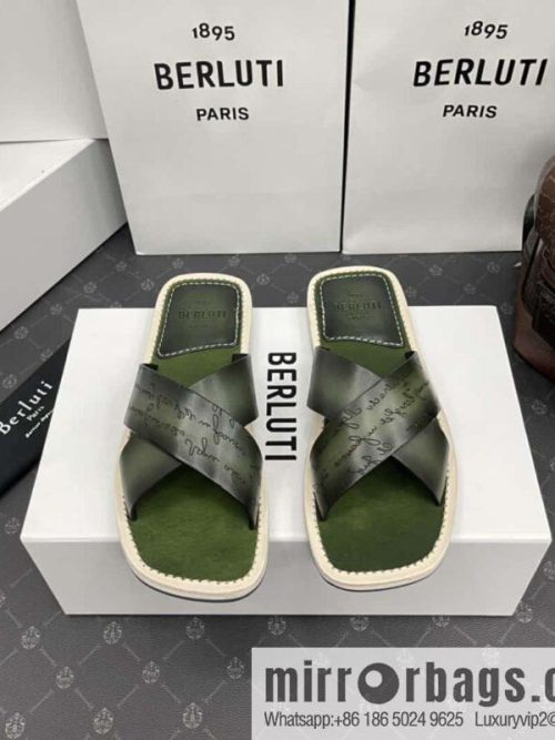 Berlut * Elio Slippers