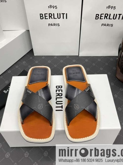 Berlut * Elio Slippers
