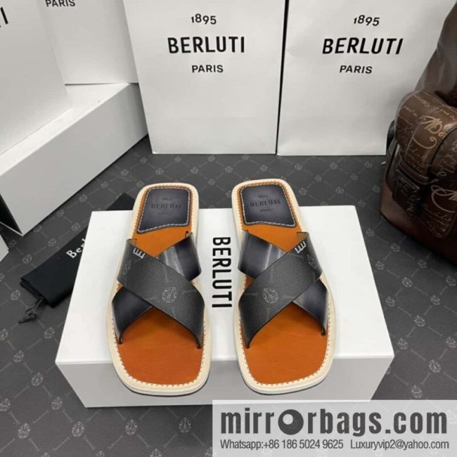 Berlut * Elio Slippers