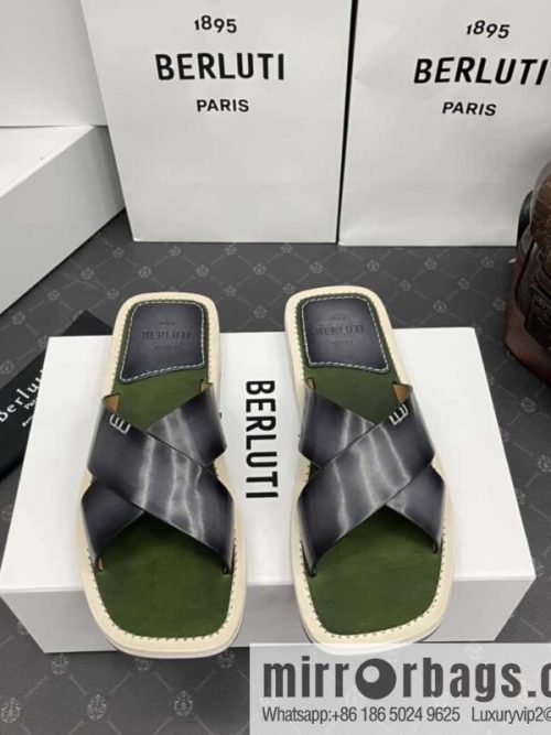 Berlut * Elio Slippers