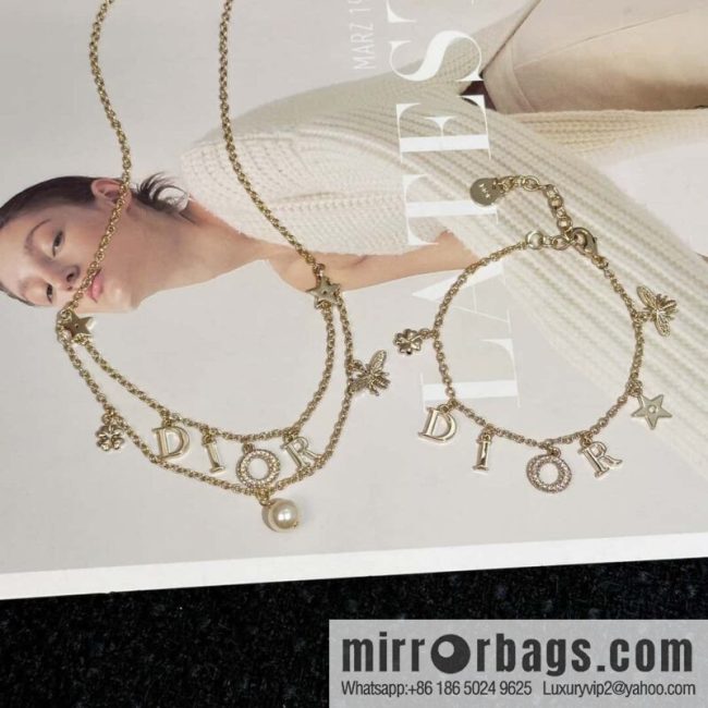 New ☑️ DIOR Dior fringed letter pentagram bracelet, necklace