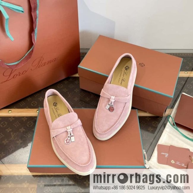 𝐋𝐨𝐫𝐨 𝐏𝐢𝐚𝐧𝐚||𝟐𝟎𝟐𝟒 𝐬𝐮𝐦𝐦𝐞𝐫 𝐰𝐚𝐥𝐤 Holiday Series Light Peony Powder Loafers