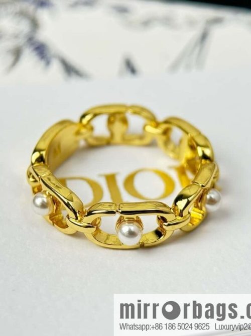 New ☑️ DIOR CD Pearl Ring