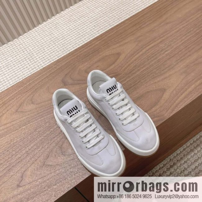 Miumiu ss24 new arrival~ miu\'s 2024 early spring new lace-up casual shoes, this lace-up casual shoes