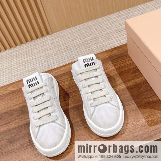 MIUMIU Miao Miao 2023 new American dirty shoes, the latest catwalk sports little white shoes in early spring