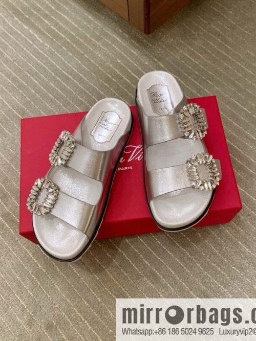 Roger vivier 2024 summer slidy viv \'sandals