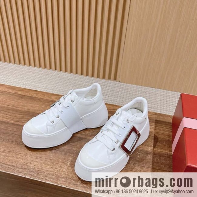 # 𝐑𝐨𝐠𝐞𝐫 𝐕𝐢𝐯𝐢𝐞𝐫 Roger Vivia, new platform white shoes