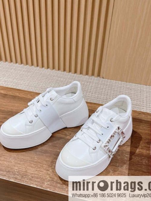 # 𝐑𝐨𝐠𝐞𝐫 𝐕𝐢𝐯𝐢𝐞𝐫 Roger Vivia, new platform white shoes