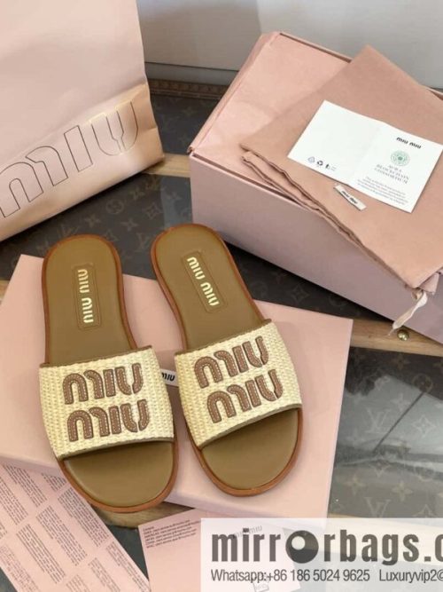 Miao Miao | | Spring and summer raffia woven alphabet slippers