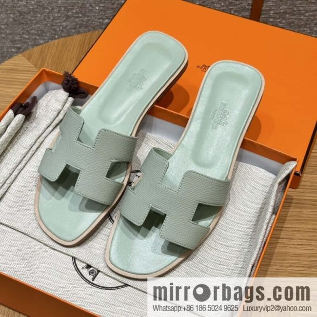 HERMES 181 Oran Sandals, Mint Green/6u/Menthe Palm Print/Epsom