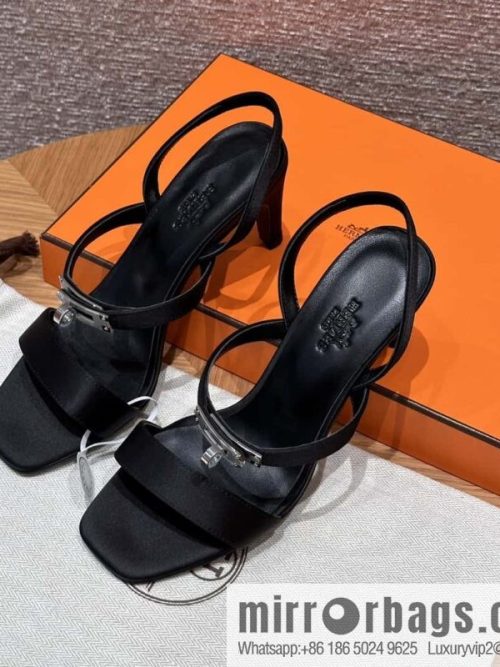 HERMES 160 Glamour sandals 75 ck89/black/black, crepe satin/Crepe satin