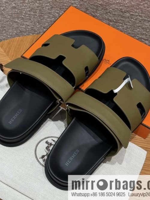 HERMES 180 CHYPRE SANDAL uncle shoes, army green/army green lambskin/Natural lambskin lininh