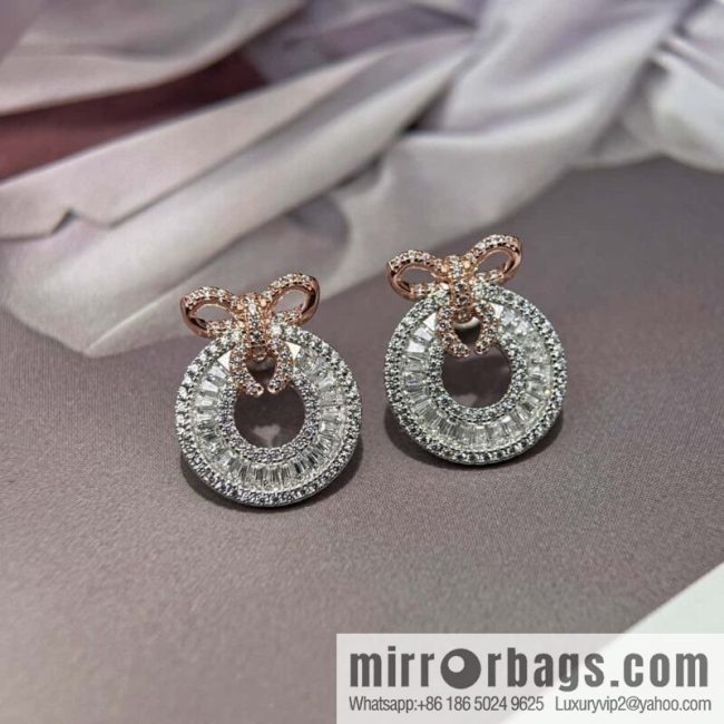 ❗️New ❗️ ☀️ rose gold round bow stud earrings ☀️