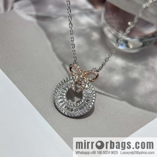 ❗️New ❗️ ☀️ Rose Gold Round Bow Necklace
