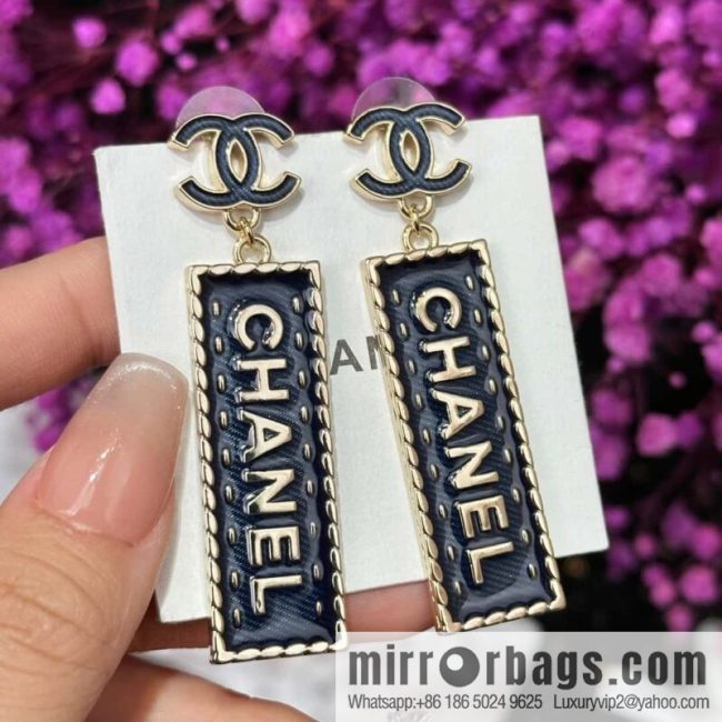 ❗️New ❗️☀️ new ☑️ chanel c2 double c denim strip letter stud earrings ☀️