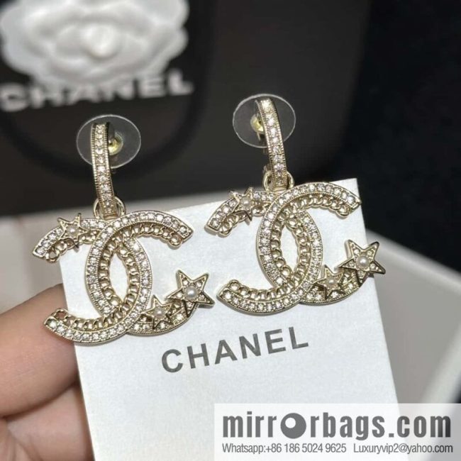 ❗️New ❗️☀️ new ☑️ chanel c2 double c hollow star ⭐ pentagram earrings ☀️
