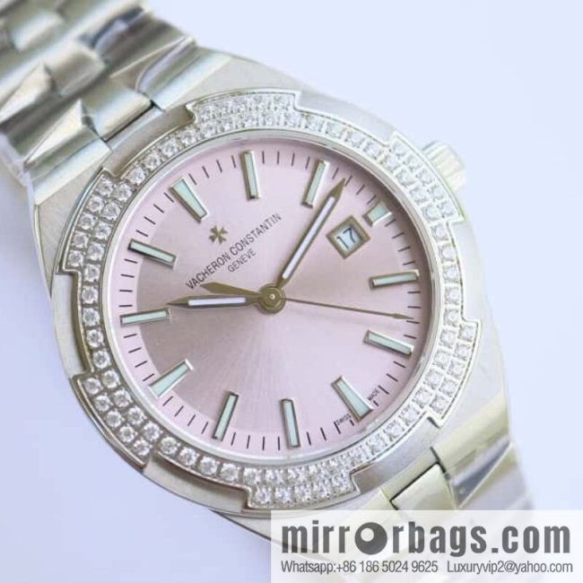 VC Vacheron Constantin\'s new Overseas vertical and horizontal series [Model] 4600V/4605v-200R/ACAL.1088/1 self-winding integrated movement