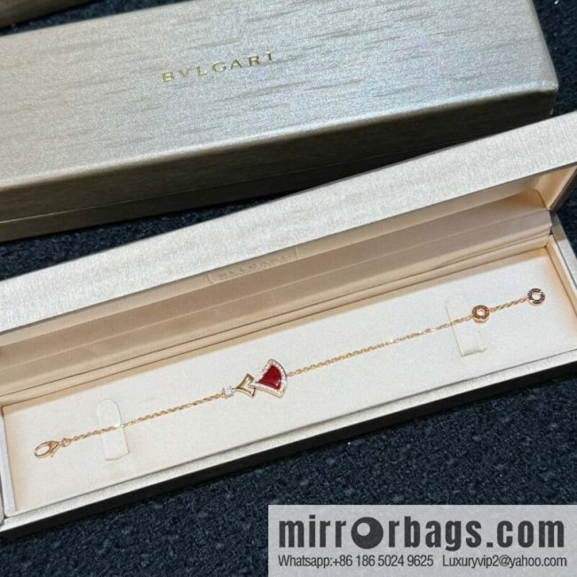 ❗️New ❗️ ☀️☀ BVLGARI DIVAS\'DREAM Chalcedony Fan Bracelet with Diamonds ☀️