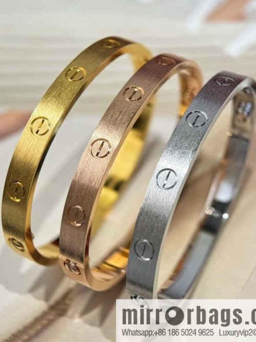 ❗️New ❗️ ☀️ ☀️ Cartier brushed LOVE bracelet ☀️