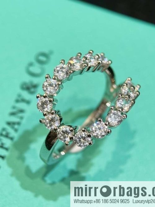 ❗️New ❗️ New ☑️ TIFFANY & Co. diamond ring