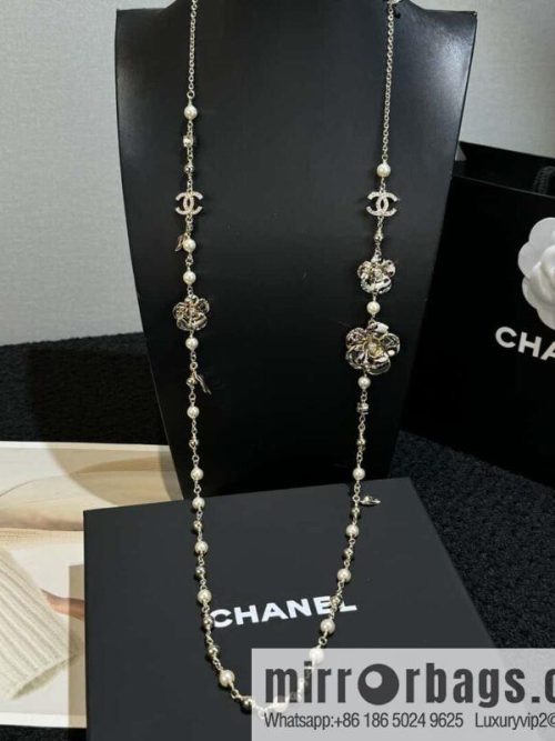 ❗️New ❗️☀️ New ☑️ Chanel Golden Camellia Double C Sweater Chain Long Necklace ☀️