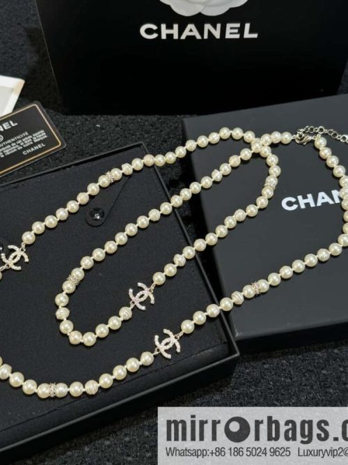 ❗️New ❗️☀️ New ☑️ Chanel 3 Double C Pearl Sweater Chain Necklace