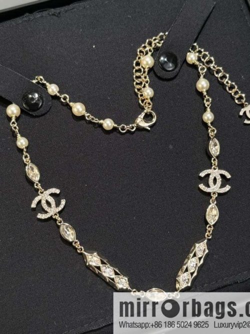 ❗️New ❗️☀️ New ☑️ Chanel Double C Horse Eye Rhinestone Necklace ☀️