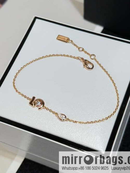 ❗️New ❗️☀️ New ☑️ Chanel COCO series 5 character bracelet ☀️