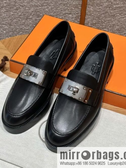HERMES 101 Hot loafer, black/89/Noir calfskin/Calfskin