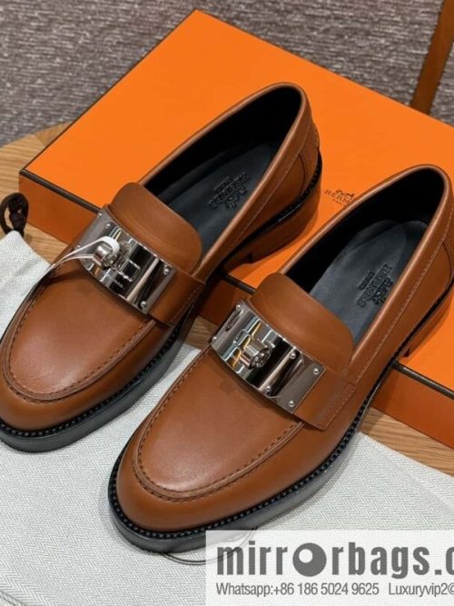 HERMES 101 Hot loafer, natural/Naturel calfskin/Calfskin