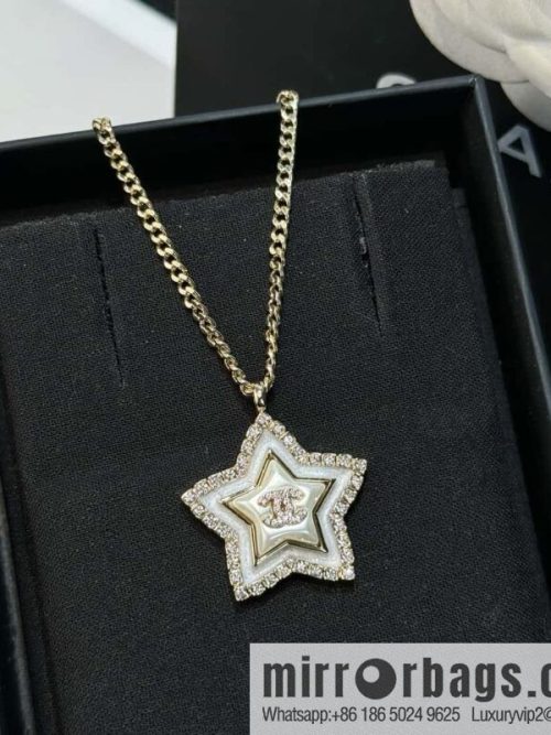 ❗️New ❗️☀️ New ☑️ Chanel pentagram ⭐ star necklace ☀️