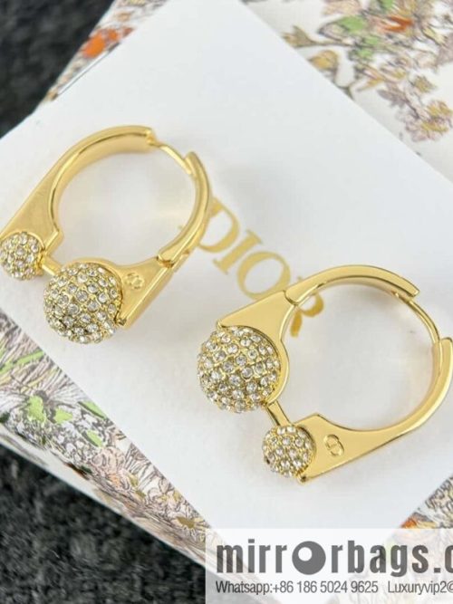 New ☑️ DIOR Dior full diamond stud earrings
