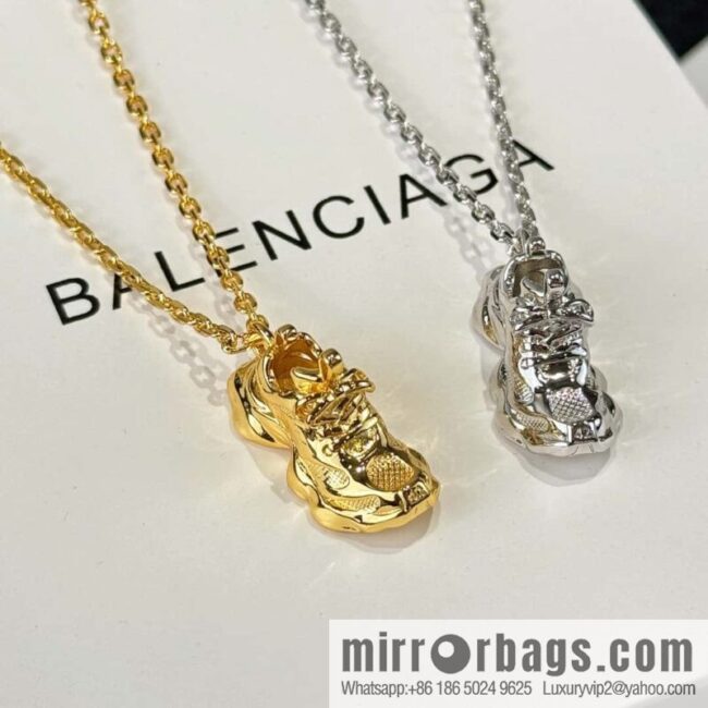 ❗️New ❗️ ☀️ New ☑️ Balenciaga BALENCIAGA Shoes Necklace ☀️