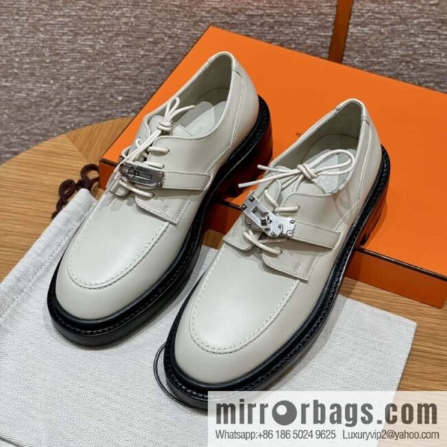 wsxc1730391662627_0-800x80043m0jk2z5sy10158_20250625040953.jpg HERMES 252 First Platform Oxford Shoes, Clay Beige/Clay beige/Calfskin
