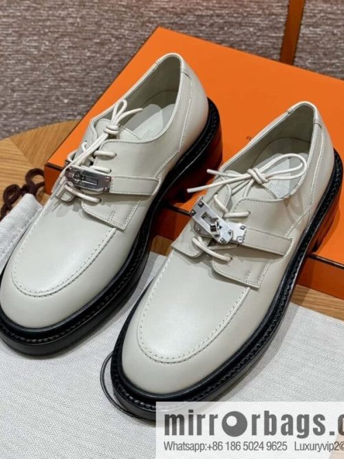 HERMES 252 First Platform Oxford Shoes, Clay Beige/Clay beige/Calfskin