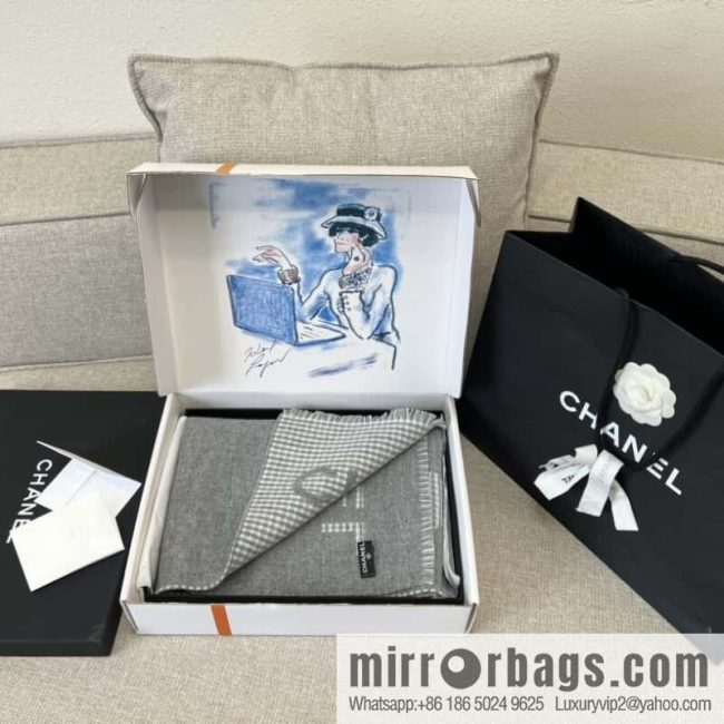 𝐂𝐇𝐀𝐍𝐄𝐋｜𝟐𝟑𝐛 thousand bird grid color matching double-sided cashmere scarf ▪️ gray