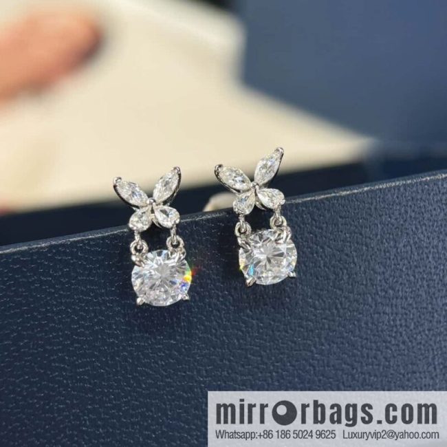 ❗️New ❗️ GRAFF butterfly single diamond stud earrings