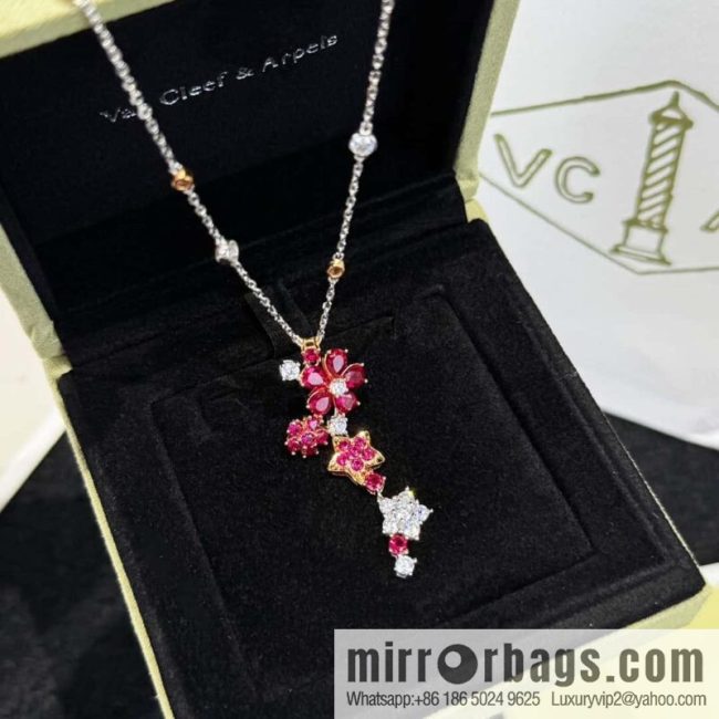❗️New ☀️ Van Cleef & Arpels A Midsummer Night\'s Dream Folie des Pres Necklace ☀