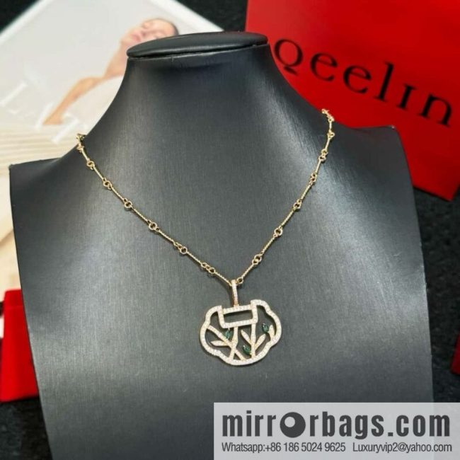 ❗️New ❗️ ☀️ Qeelin Yu Yi Flower Moon Ruyi Bamboo Necklace ☀️